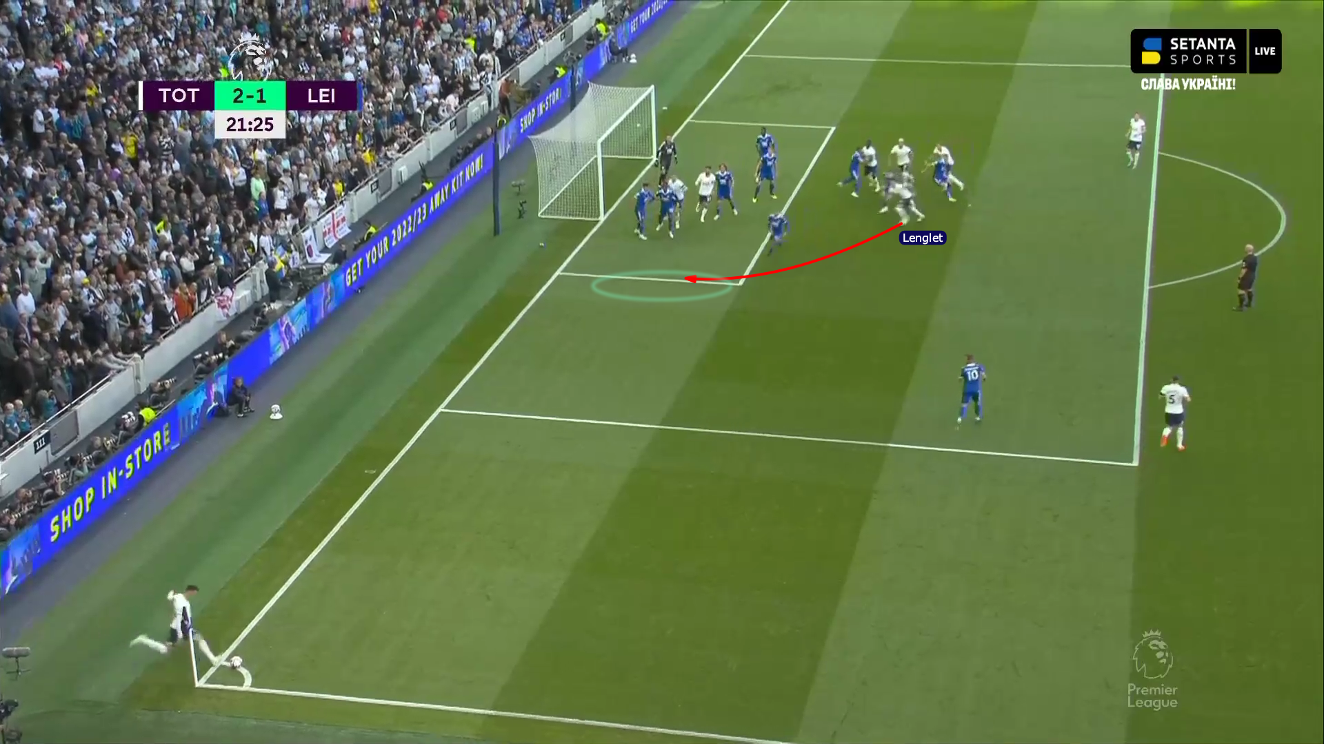 Lenglet moving from the penalty spot into the overloaded area